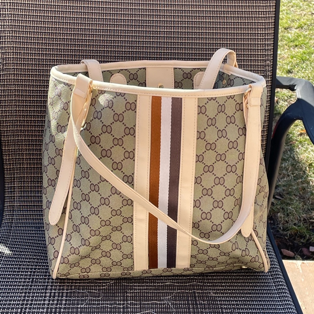 HANDBAG